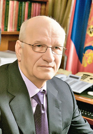 Губернатор Юрий БЕРГ: «Система высшего профессионального 
образования области нуждается в основательной модернизации» 