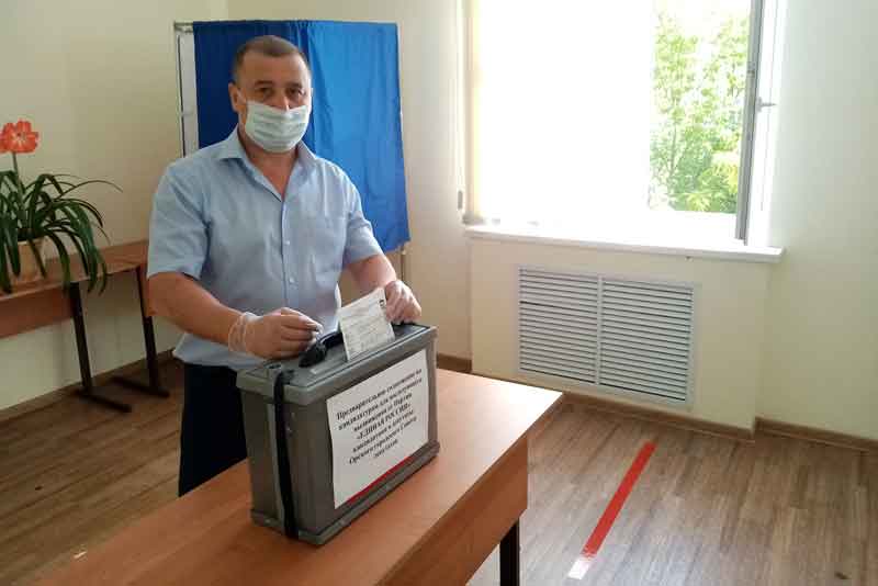 В Новотроицке прошло предварительное голосование 