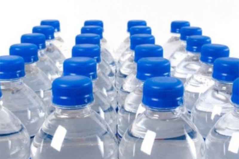 Новотроицкий предприниматель уже год доставляет  очищенную питьевую воду медикам ковид-центров