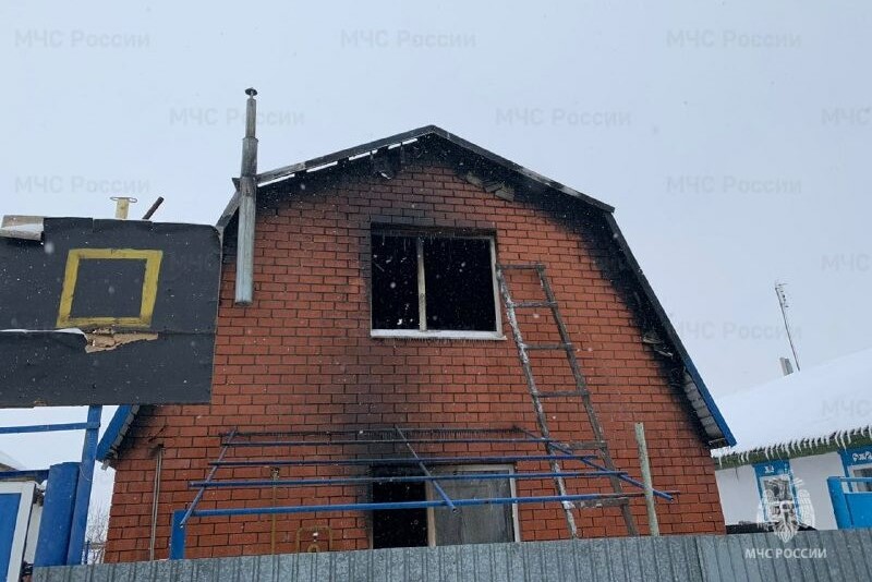 В первые дни нового года в Оренбуржье произошло 23 пожара, 3 человека погибли