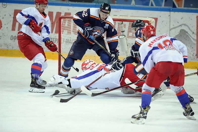 «Южный Урал» завершил домашнюю серию игр