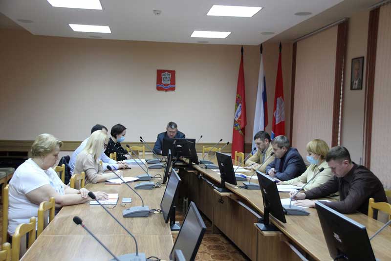 В  Новотроицке  состоялось первое заседание дорожного совета с участием главы города