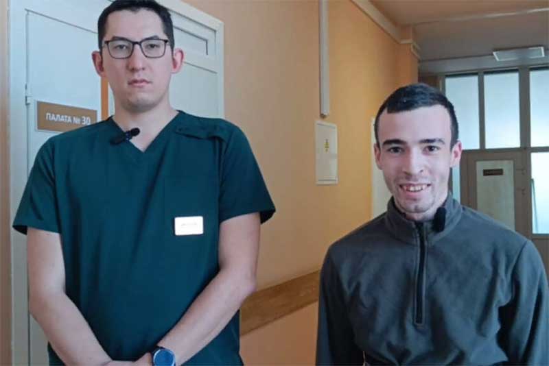 Оренбургский хирург Антон Дюсенов подарил бойцу СВО из Новотроицка новую жизнь
