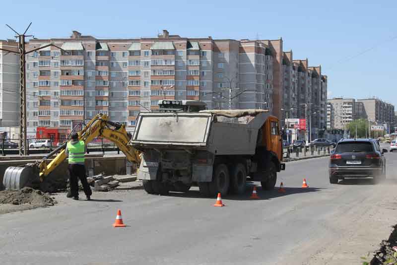 В рамках нацпроекта «Безопасные и качественные автомобильные дороги» в Оренбуржье, в том числе и в Новотроицке,  идут работы на 24 объектах из 109 запланированных 