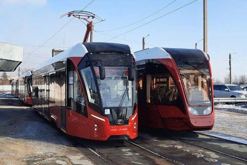 Современные низкопольные трамваи «Львенок» начали перевозку пассажиров в Новотроицке 