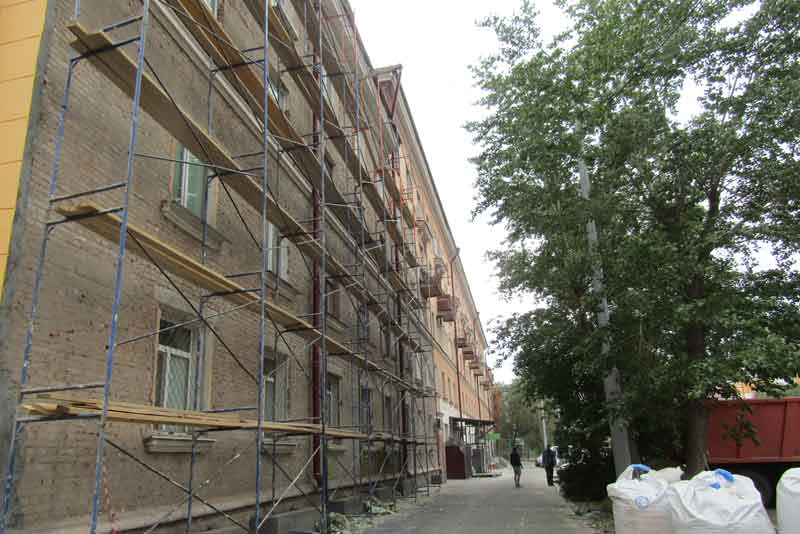 Ремонт фасадов жилых домов в исторической части города ведется в соответствии с графиком  