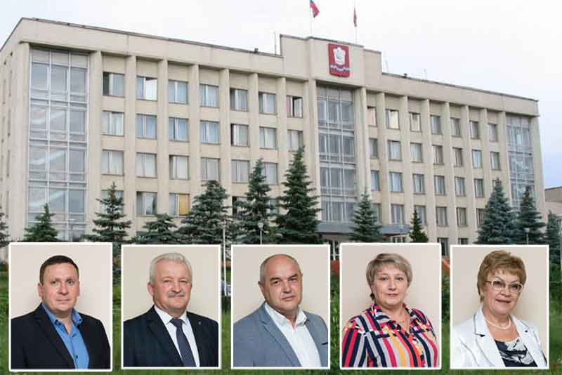 Новотроицкие депутаты избрали председателей постоянных комиссий