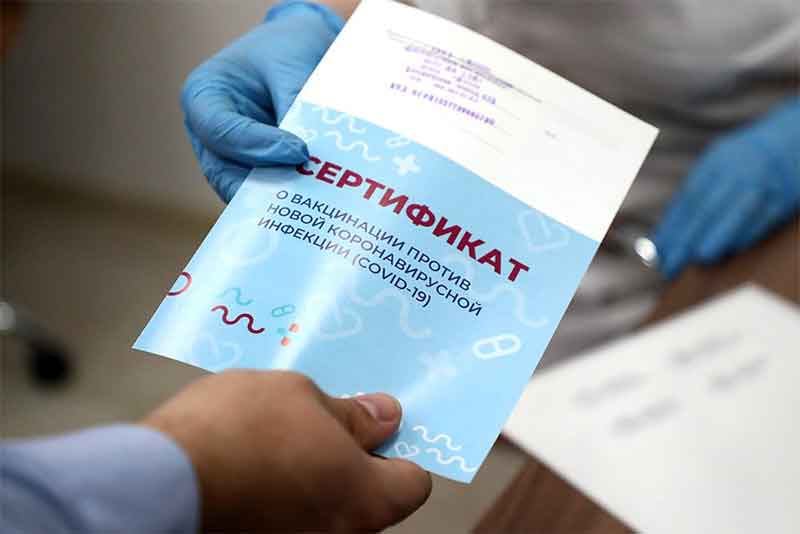 Решение о внедрении QR-кода о вакцинации в Оренбуржье примут до середины октября