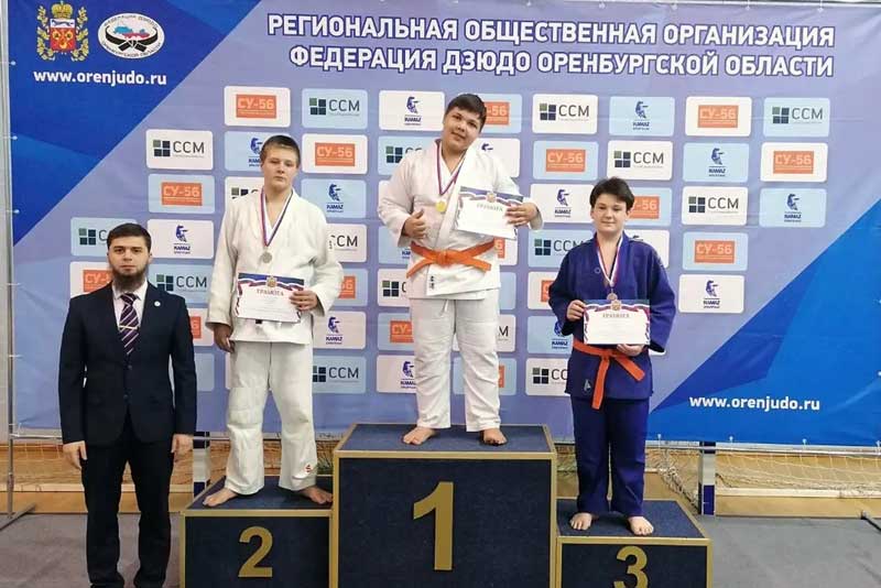 Новотроицкий спортсмен Макар Петров вошел в сборную области по дзюдо