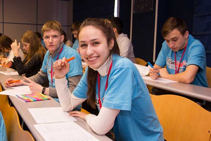 В Оренбуржье отобрали 12 талантливых школьников, которые будут менять систему высшего образования