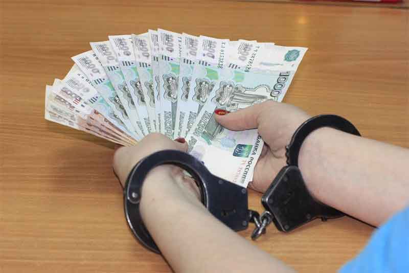 В Новотроицке бухгалтеры похитили у предприятия 4 миллиона рублей 