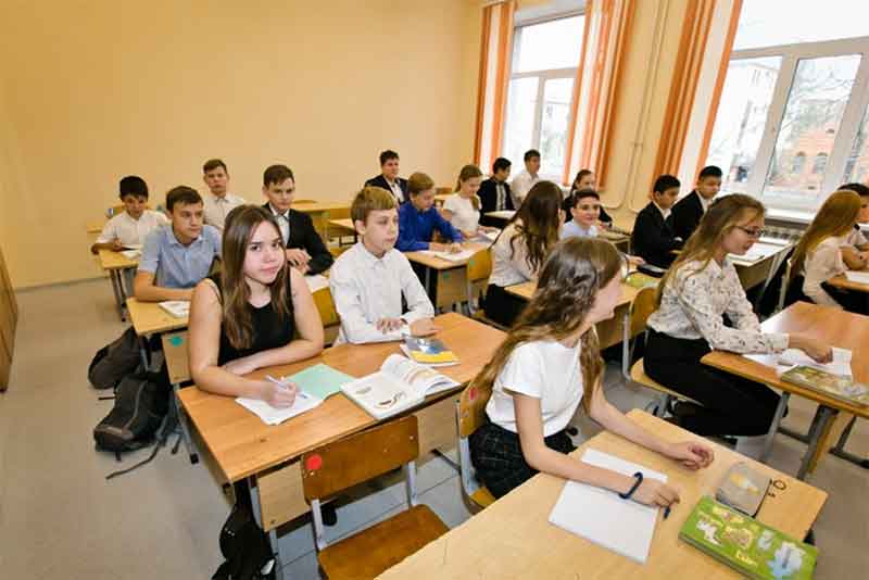 У школьников Оренбургской области с 10 января началась новая учебная четверть