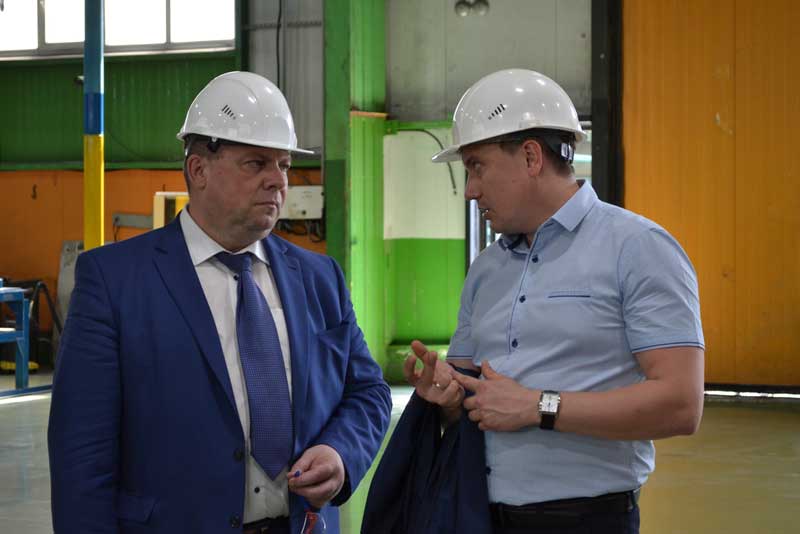 Делегация главного химического вуза России оценила потенциал АО «Новотроицкий завод хромовых соединений»