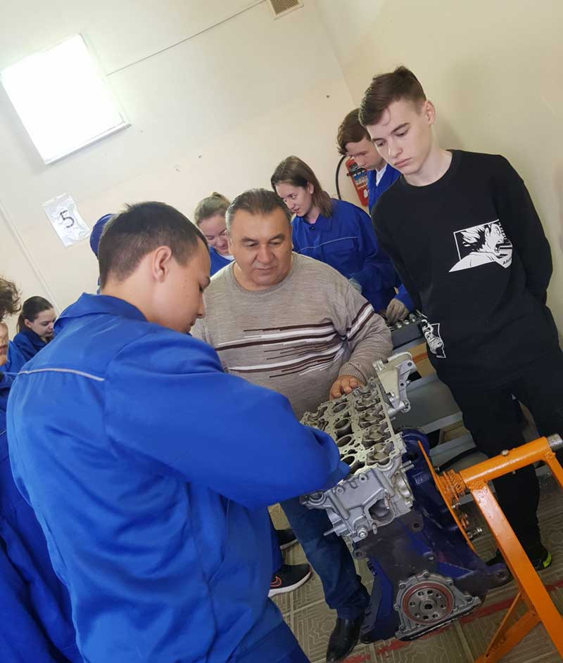 «Билет в будущее»: Новотроицкий строительный техникум расширяет возможности обучения ребят будущим профессиям