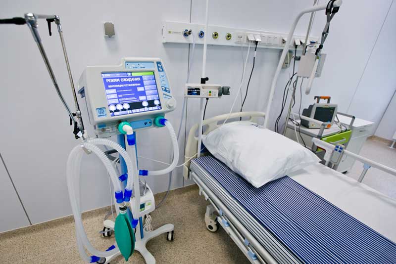 Новотроицкая больница получила еще 5 аппаратов ИВЛ