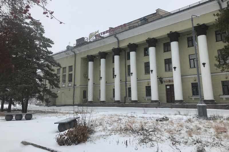 В Новотроицке рано утром 11 ноября выпал первый снег