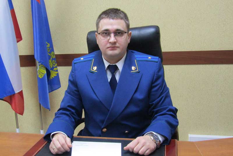 Прокурор Новотроицка проводит прием граждан