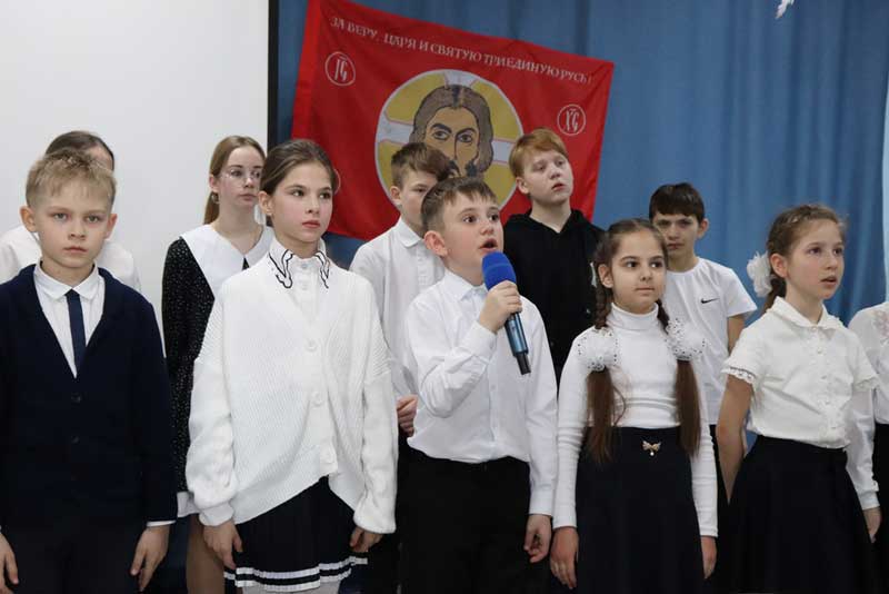 В воскресной православной школе прошел урок мужества