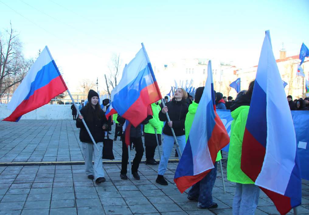 Оренбуржцы поддержали курс государства на сохранение национальных ценностей России