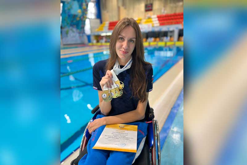 Новотройчанка Ю.Молчанова завоевала пять  золотых и одну бронзовую награды на Кубке России по плаванию