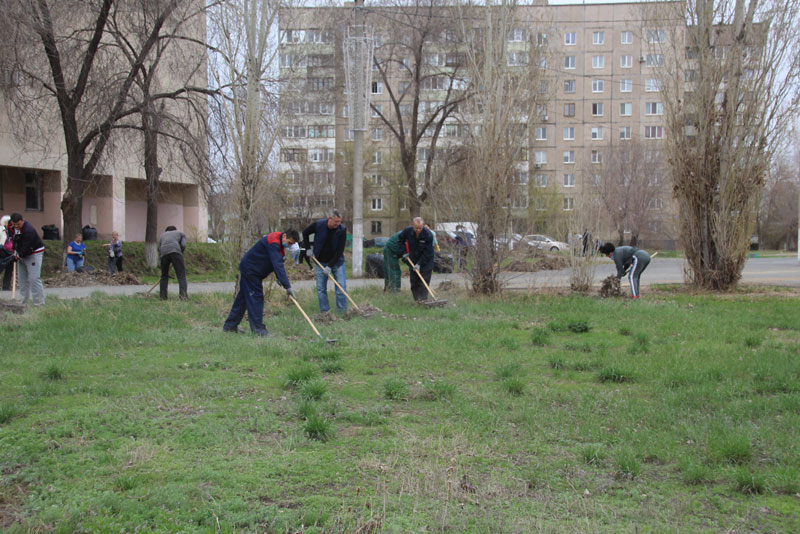 В Новотроицке стартовала  экологическая акция «Городской субботник»