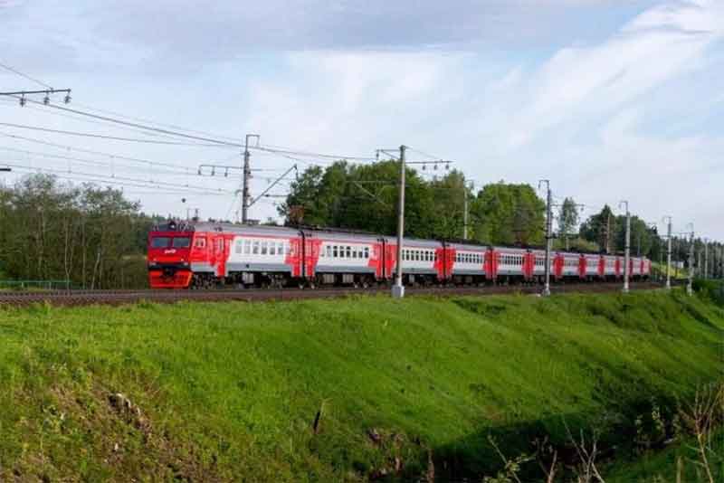 В Соль-Илецке с 12 мая ограничили движение пригородных поездов