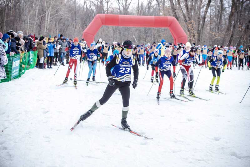 «Нежинский марафон» собрал сильнейших лыжников Оренбуржья