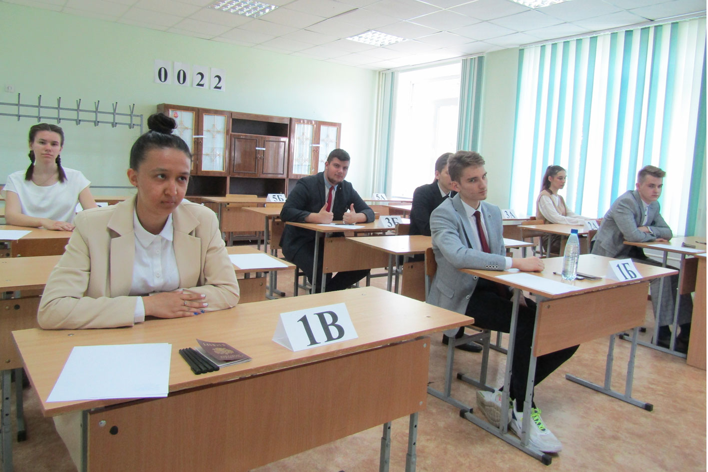 Выпускники Оренбуржья 14 июня сдают единый госэкзамен по иностранным языкам и биологии