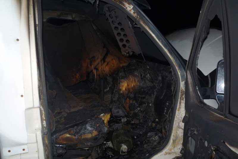 В Новотроицке неизвестные подожгли автомобиль