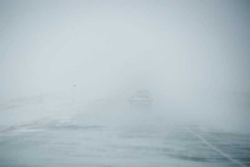 Снег и метель: циклонический вихрь принёс в Оренбуржье непогоду
