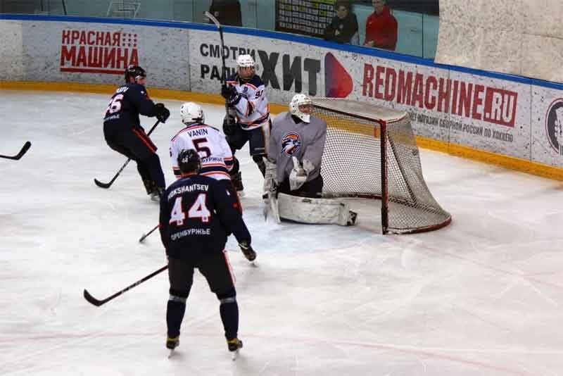 Оренбургские «Сарматы» и орский «Южный Урал» сыграли три контрольных матча 