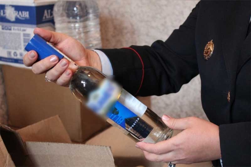 Оренбуржцы продолжают незаконно продавать алкоголь. За пять дней изъято более 14 литров