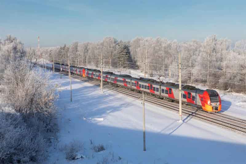Новый поезд «Ласточка» проезжает путь Оренбург – Орск за четыре часа 