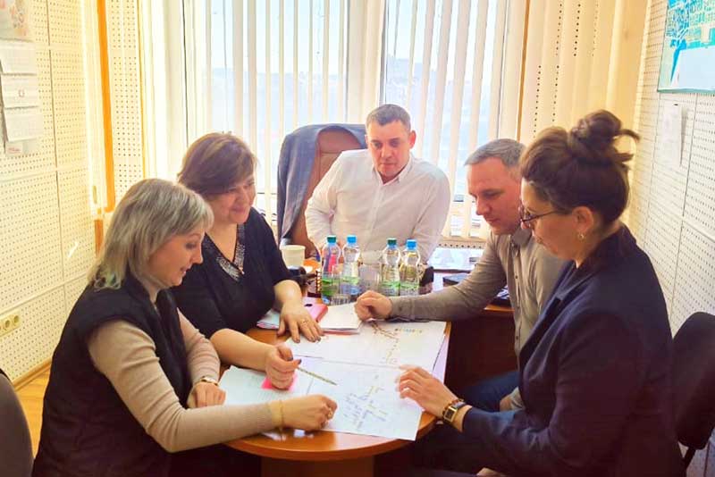 Специалисты минстроя  и Фонда модернизации ЖКХ области в Новотроицке обсуждали вопросы капитального ремонта жилья