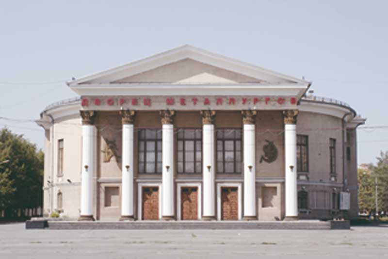 В Новотроицке пройдут гастроли необычного Театра музыки и поэзии под руководством Елены Камбуровой 