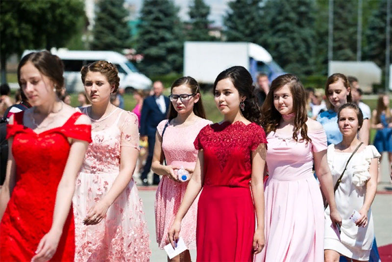 В школах Оренбуржья выпускные вечера начнут проводить с 25 июня