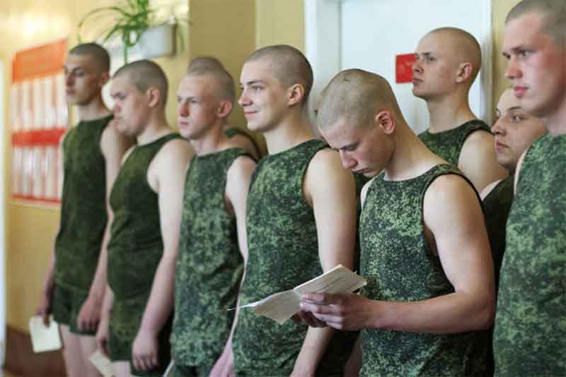 Почти 2 тысячи Оренбургских юношей пополнили ряды Российской армии