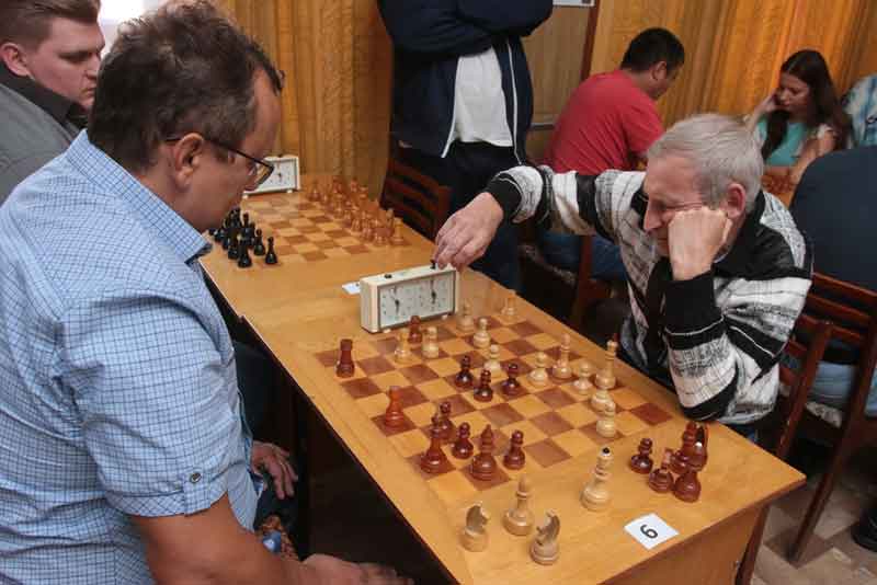 На «Уральской Стали» завершился корпоративный турнир по шахматам