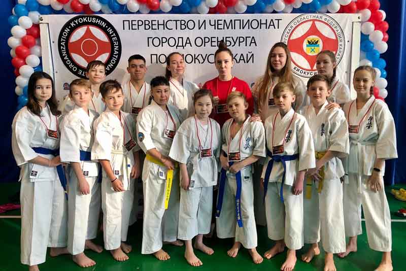 Юные каратисты из Новотроицка завоевали 7 медалей на областном турнире