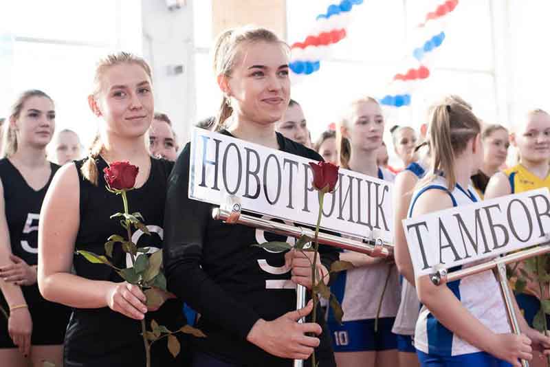 В Новотроицке при поддержке «Металлоинвеста» прошел международный турнир по волейболу (фото)