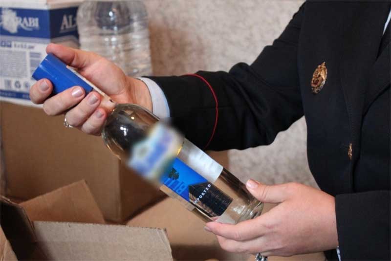 За пять дней в Оренбуржье изъяли более 250 литров нелегального алкоголя