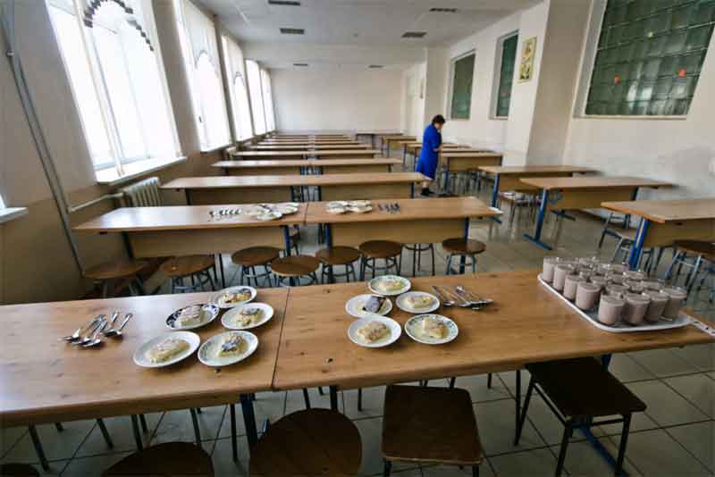 Родители школьников Оренбуржья могут контролировать питание детей в столовой