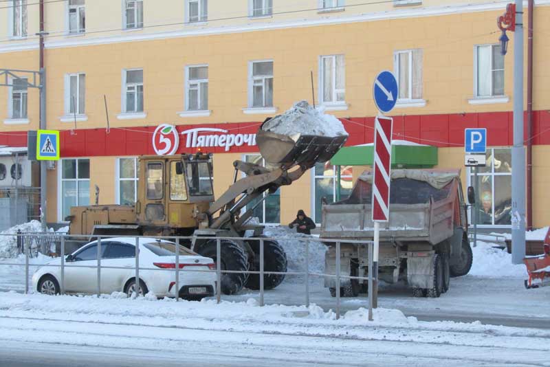 С января с улиц Новотроицка вывезено 1800 кубометров снега (фото)