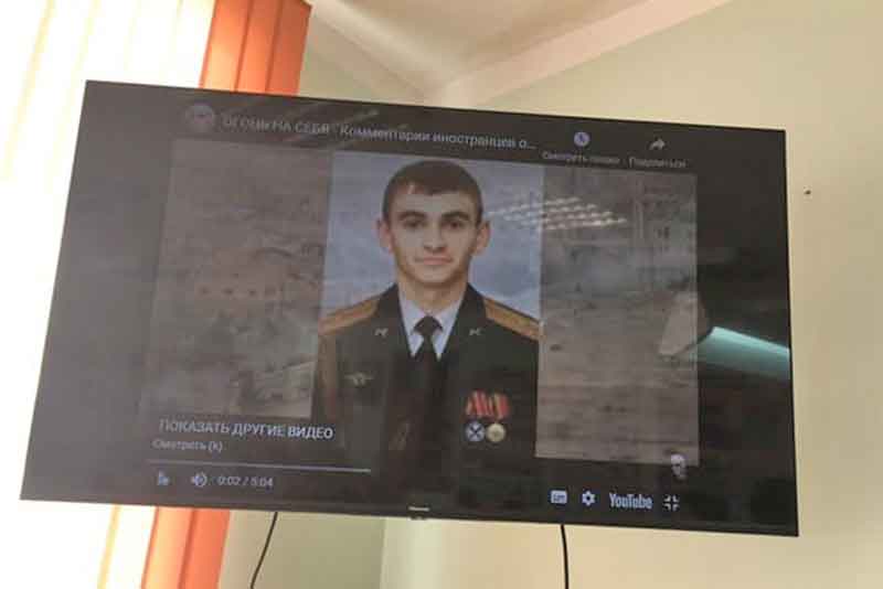 Школьники Новотроицка почтили память Героя России Александра Прохоренко (фото)