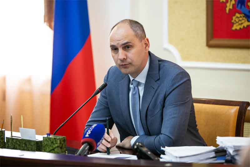 Денис Паслер внесет изменения в указ о повышенной готовности в Оренбургской области