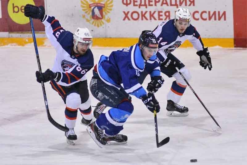 Орский «Южный Урал» крупно обыграл на выезде одного из лидеров ВХЛ