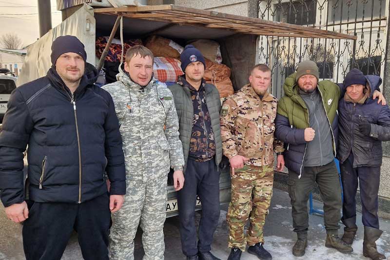 Предновогодний  гуманитарный конвой из Новотроицка движется на Донбасс