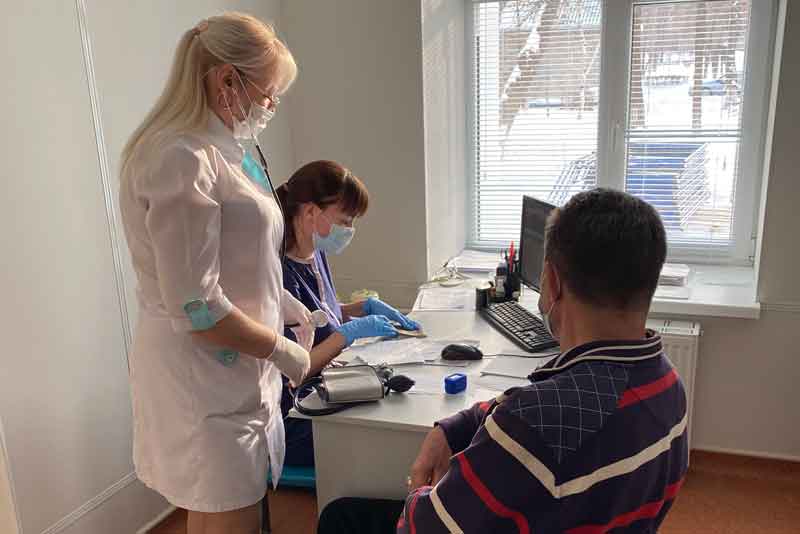 В Новотроицке стартовала массовая вакцинация от коронавируса
