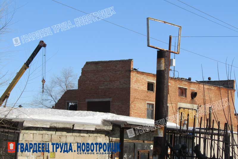 В Новотроицке, на насосной станции, где случилась аварийная ситуация, скоро появится временное укрытие 