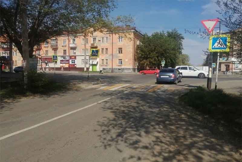 В Новотроицке разыскивают сбившего пешехода водителя